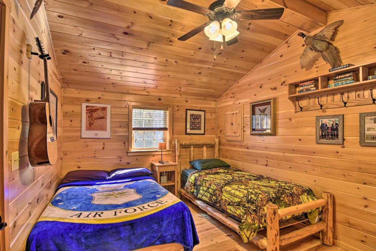 Pet-Friendly Cabin With Fire Pit And River Access! Parsons Exterior foto
