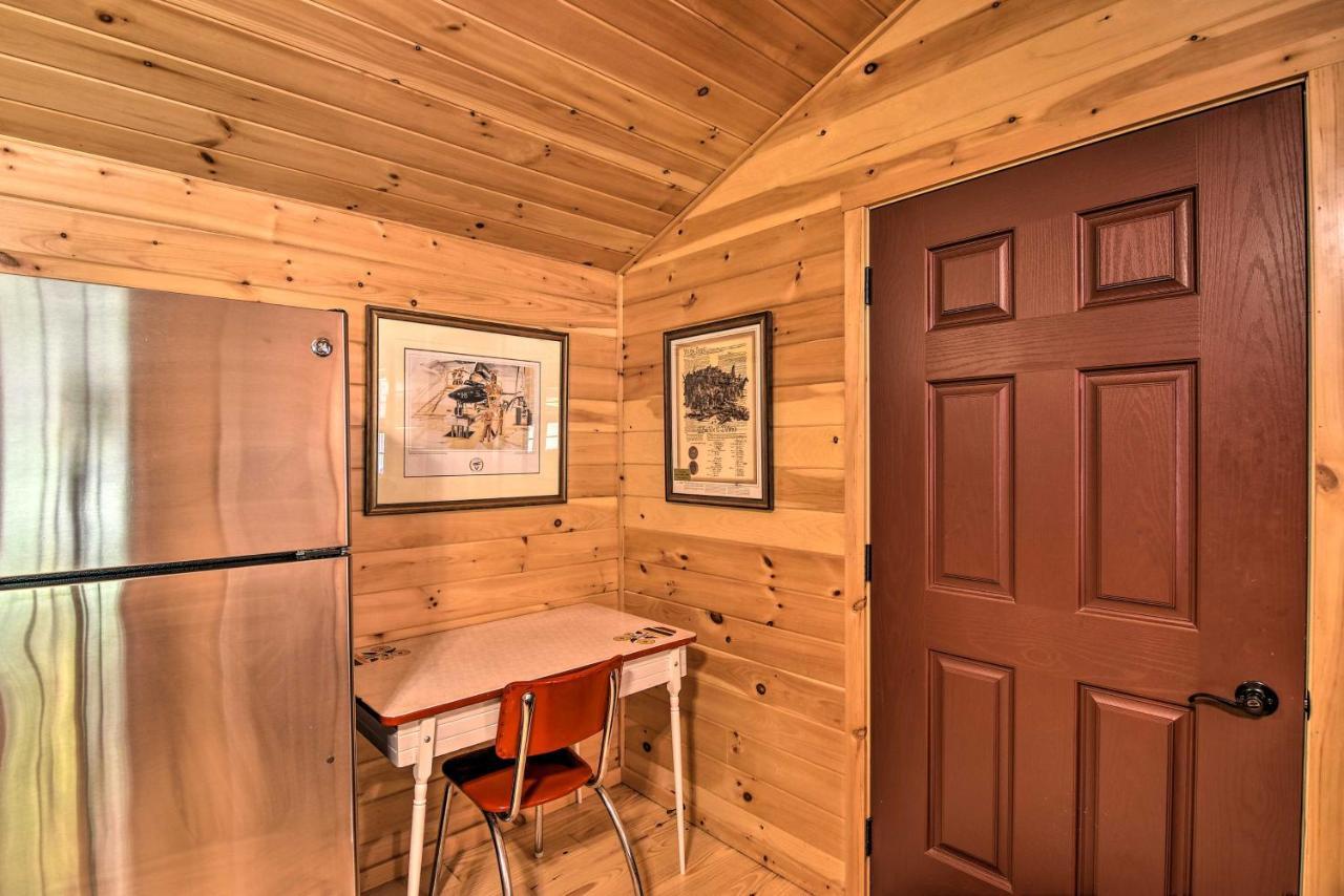 Pet-Friendly Cabin With Fire Pit And River Access! Parsons Exterior foto