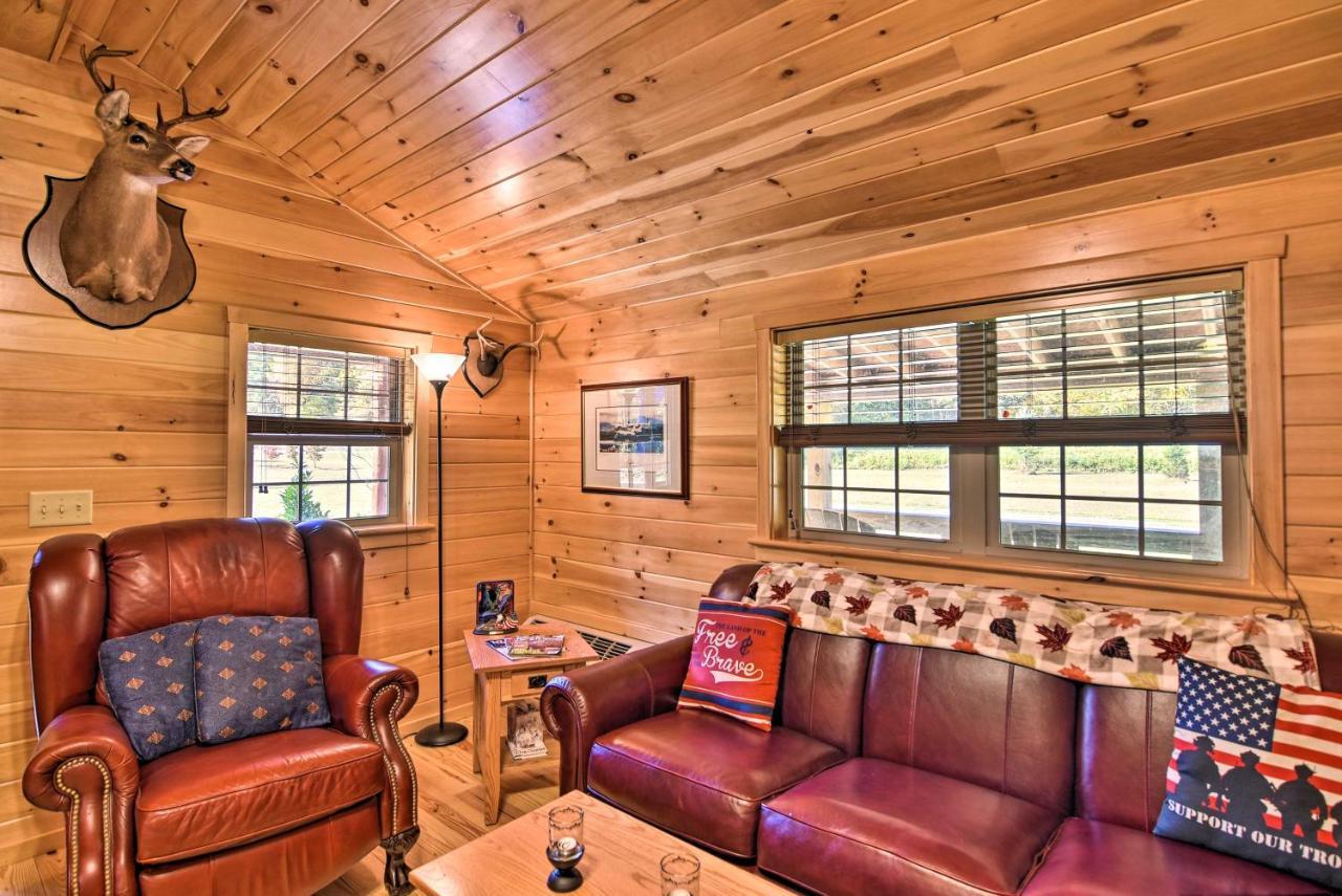 Pet-Friendly Cabin With Fire Pit And River Access! Parsons Exterior foto