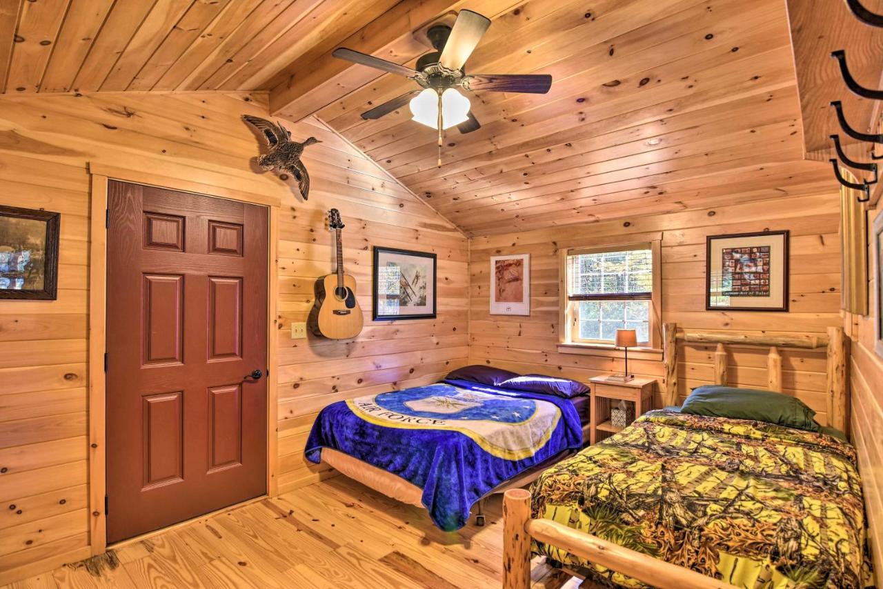Pet-Friendly Cabin With Fire Pit And River Access! Parsons Exterior foto